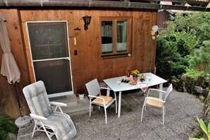 Outdoor dining - Apartment 2 - Bocksleitnerhof (Wackersberg)