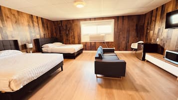 Premier Room | Desk, blackout curtains, iron/ironing board, free WiFi