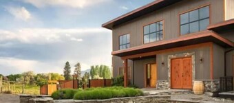 Wesbert Winery & Guest Suites