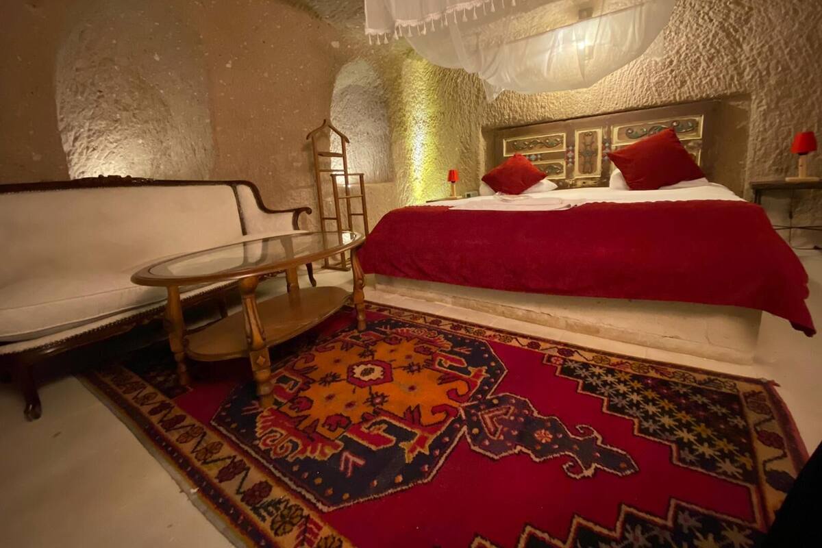Cave Room