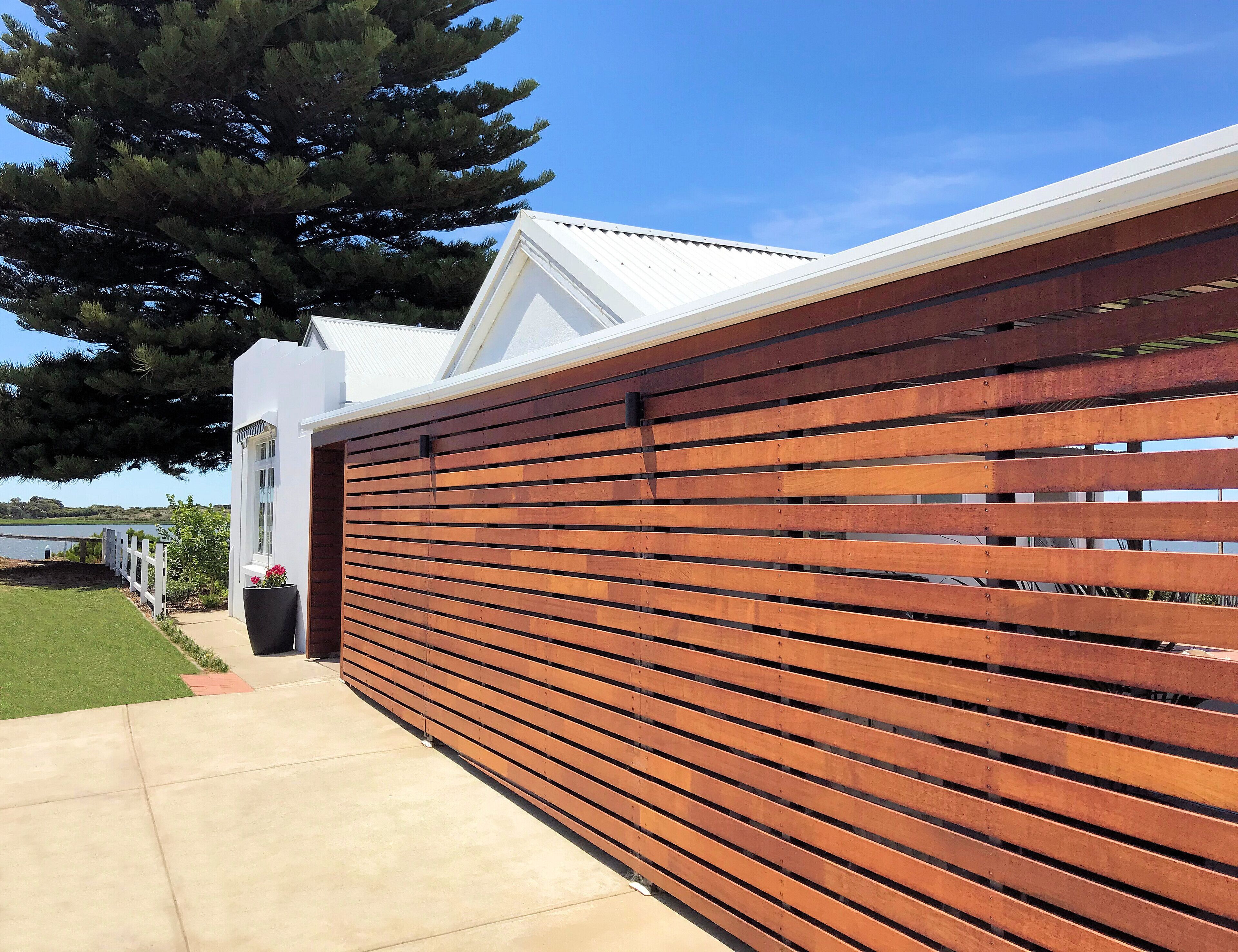 The Admiral Riverside Studio 1 - Waterfront Accommodation in the Goolwa Township — image 3