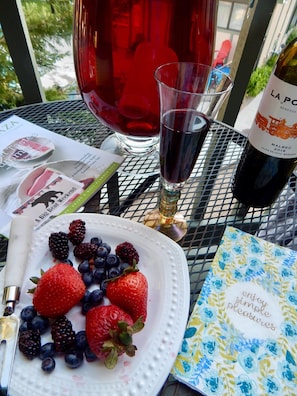 Terrace/patio - A Big Bear Weekend (Big Bear Lake)