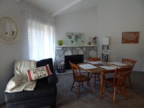 Condo, Mountain View | Living area