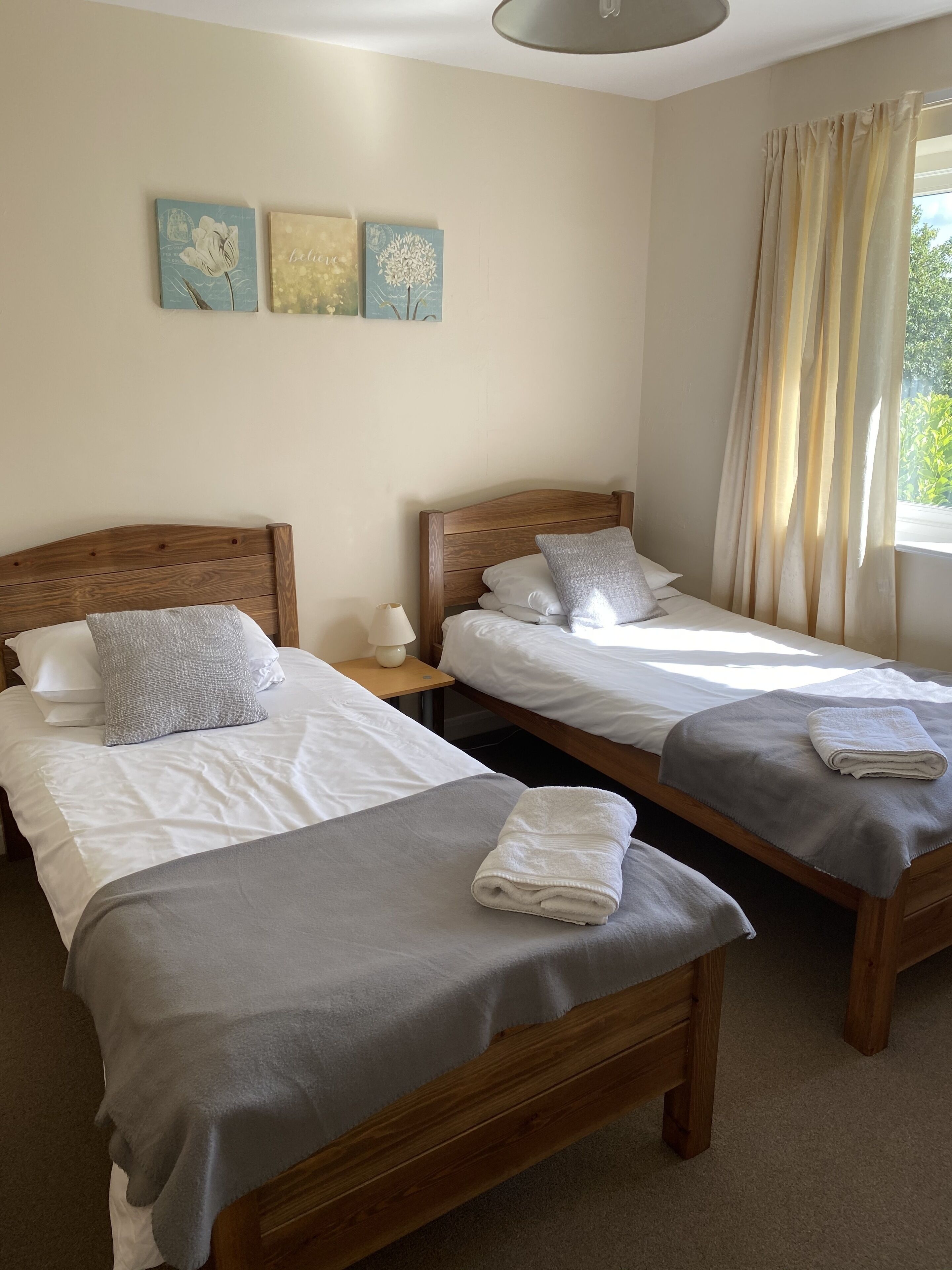 4 soverom, strykejern/-brett, reiseseng for barn og wi-fi (inkludert)