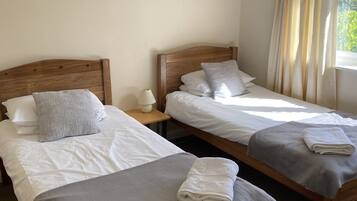 4 soverom, strykejern/-brett, reiseseng for barn og wi-fi (inkludert)