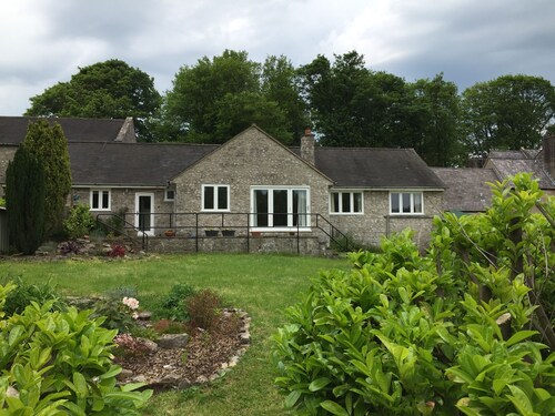 Self Catering Holiday Bungalow in Ilam near Dovedale