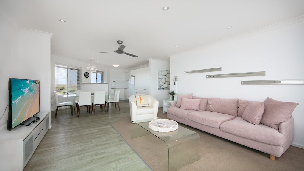 Romiaka 8 - Amazing Views From The Largest Balcony In Yamba - Yamba