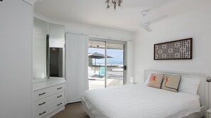 3 bedrooms, iron/ironing board