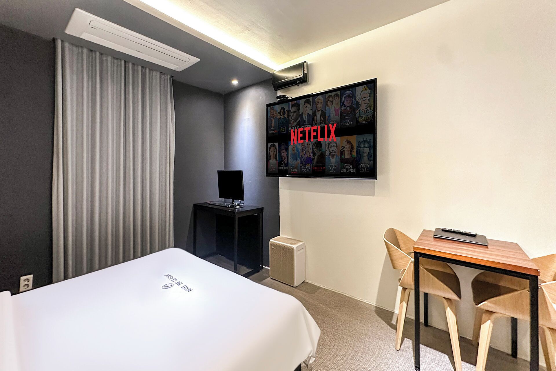 premier double room | individually decorated, individually furnished, blackout curtains