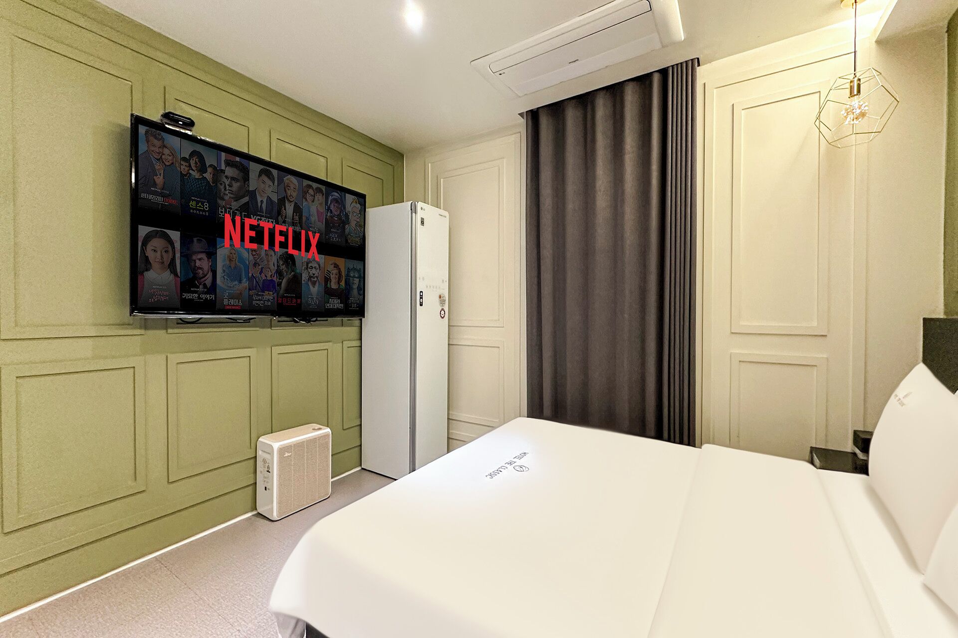 suite | individually decorated, individually furnished, blackout curtains