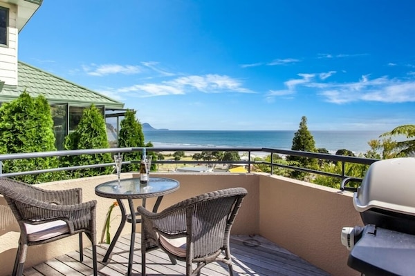 The sun dreached Deck