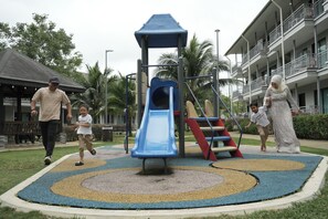 Aire de jeux - extérieure