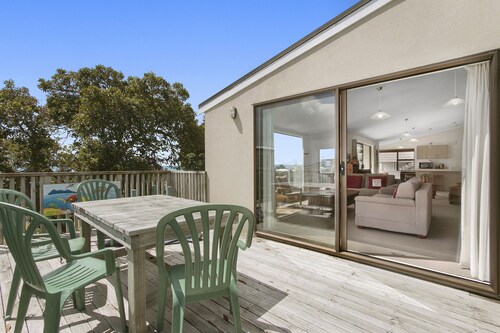 Sweeping Sea Views - Waihin loma-asunto