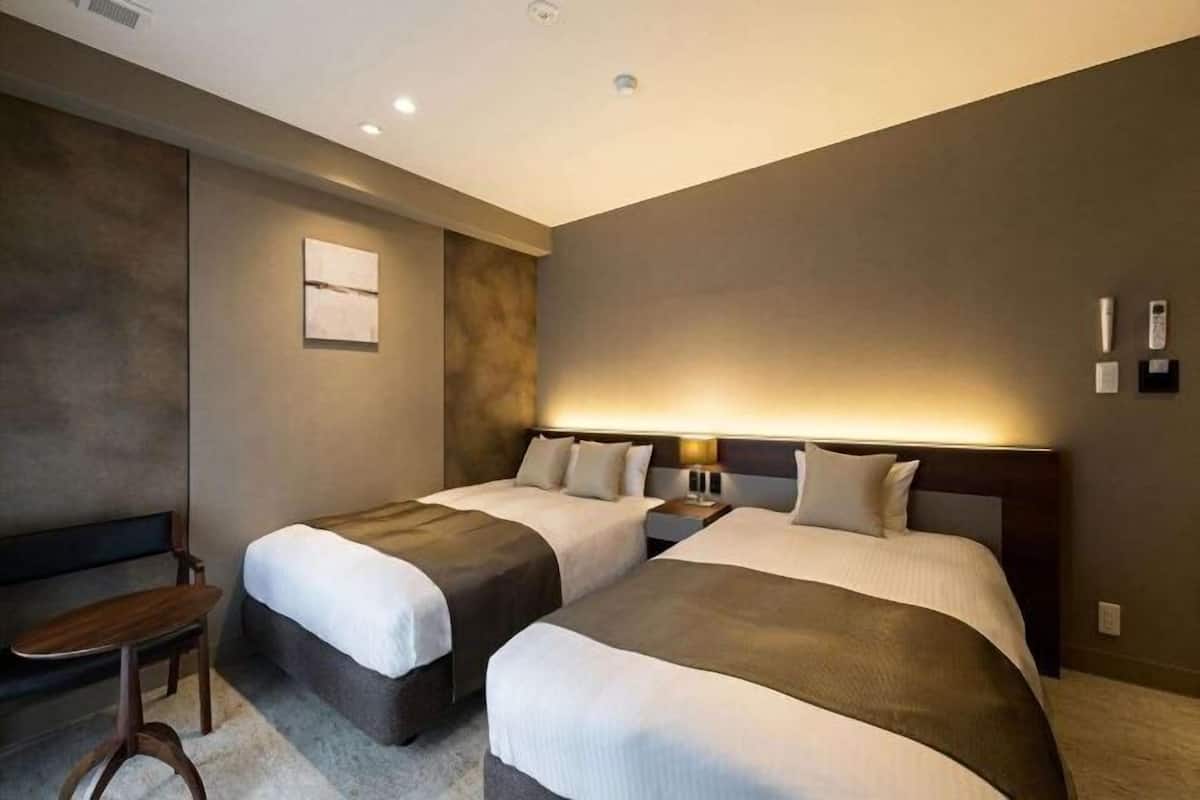 1 slaapkamer, luxe beddengoed, een kluis op de kamer, een bureau