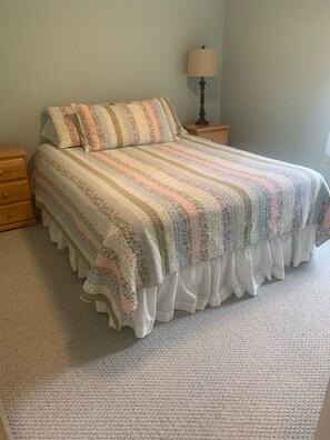 2 habitaciones, tabla de planchar con plancha y wifi gratis 