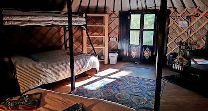 White Moon Yurt im Cabot Shores Wilderness Resort