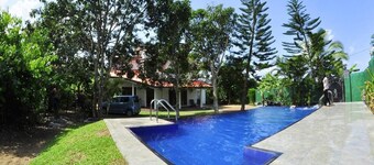 Private villa with an Outdoor pool (10P)