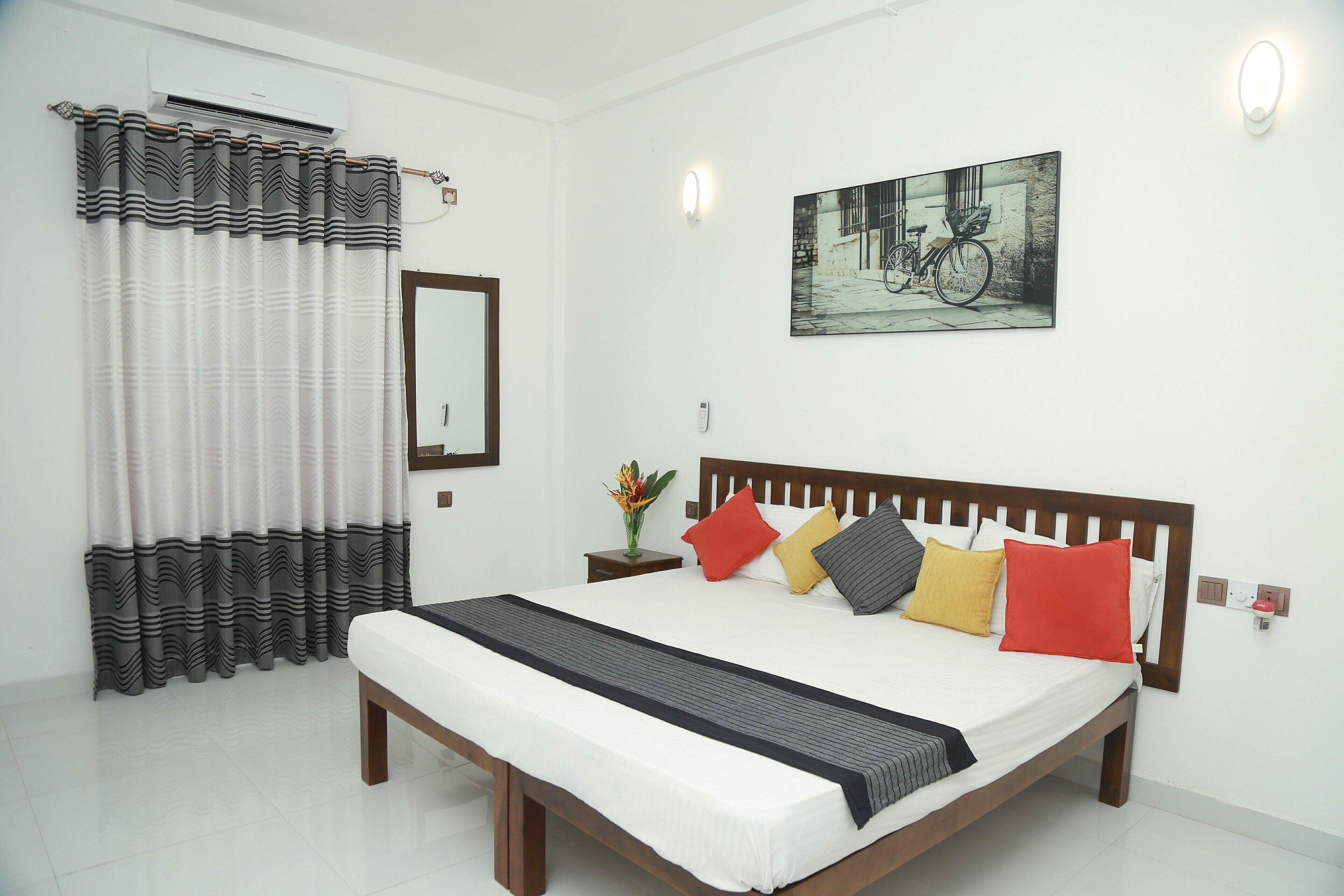 4 makuuhuonetta, silitysrauta/-lauta, Wi-Fi, vuodevaatteet