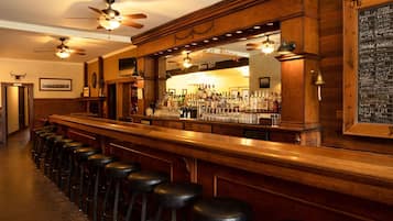 Bar (en la propiedad)