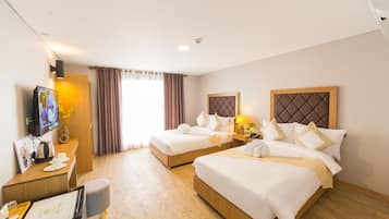 Minibar, wifi gratis y ropa de cama