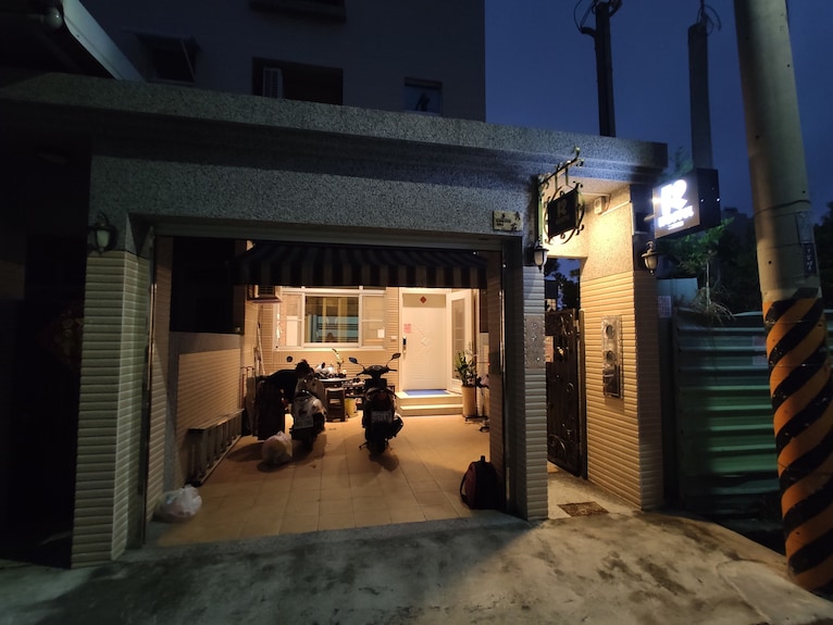 台東輕旅電梯民宿評價、特色體驗、房價資訊、訂房連結 – 便利市區與溫馨服務 - 照片 12