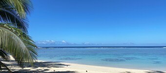 Beautiful private home close to stunning lagoon