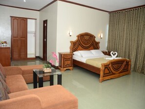 Chambre, 1 grand lit | Ăquipements de la chambre