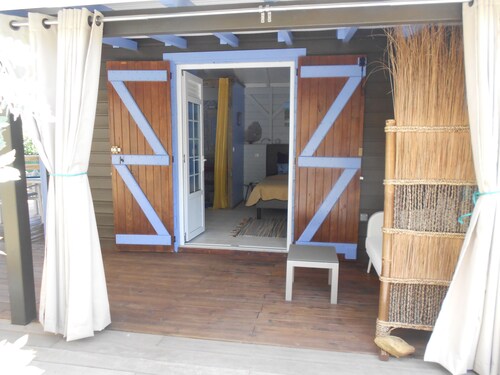 Little Beauvallon Lodge house in Creole country