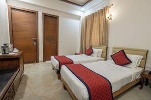 Ropa de cama de alta calidad y minibar 