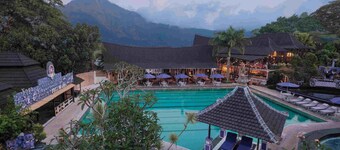Hiker's Camp at Toya Devasya