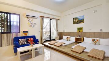 Family Quadruple Room (Japanese Style) | Desk, blackout drapes, free WiFi, bed sheets