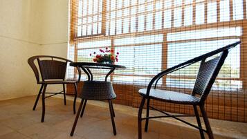 Family Quadruple Room (Japanese Style) | Desk, blackout drapes, free WiFi, bed sheets