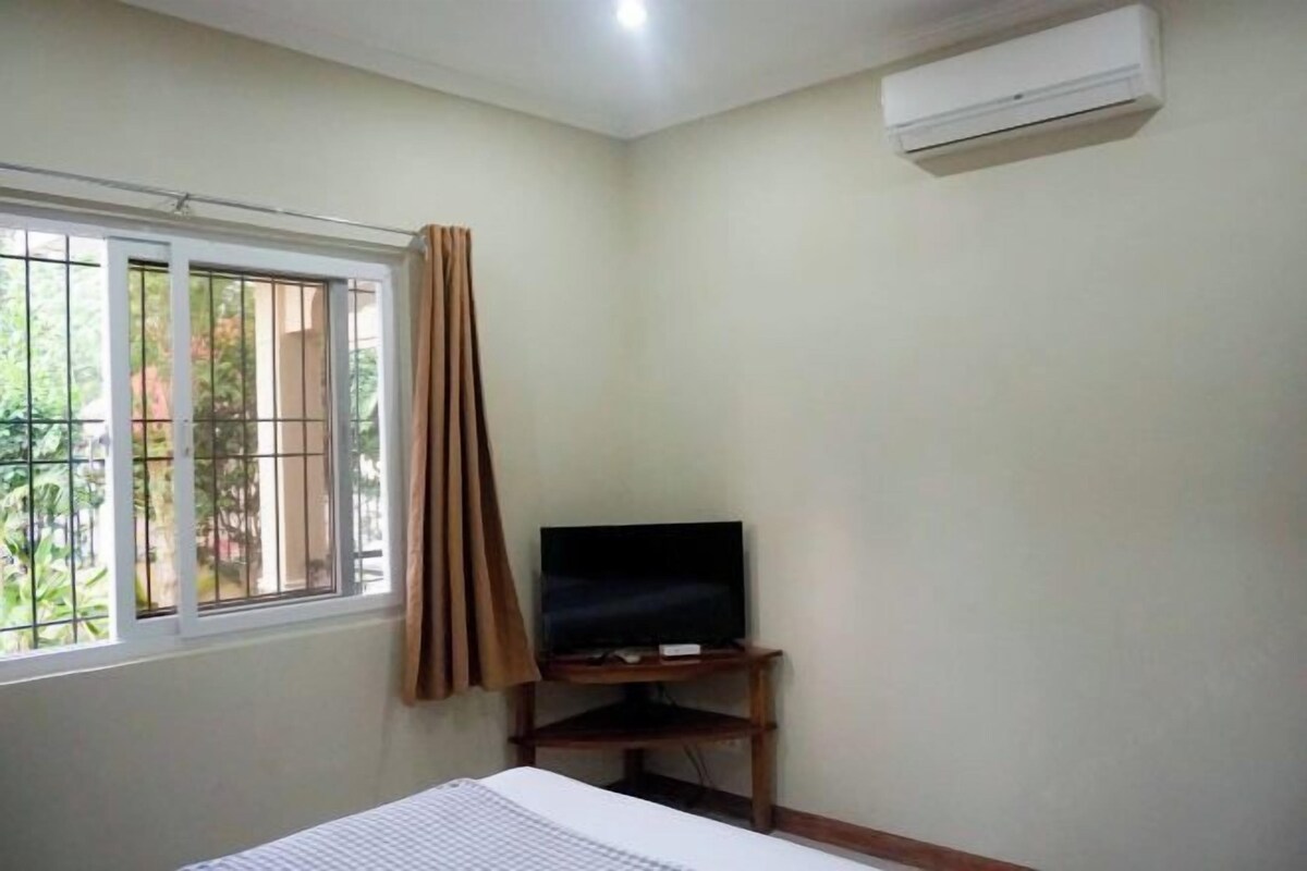 Minibar, coffre-fort, bureau, accès au Wi-Fi (inclus)
