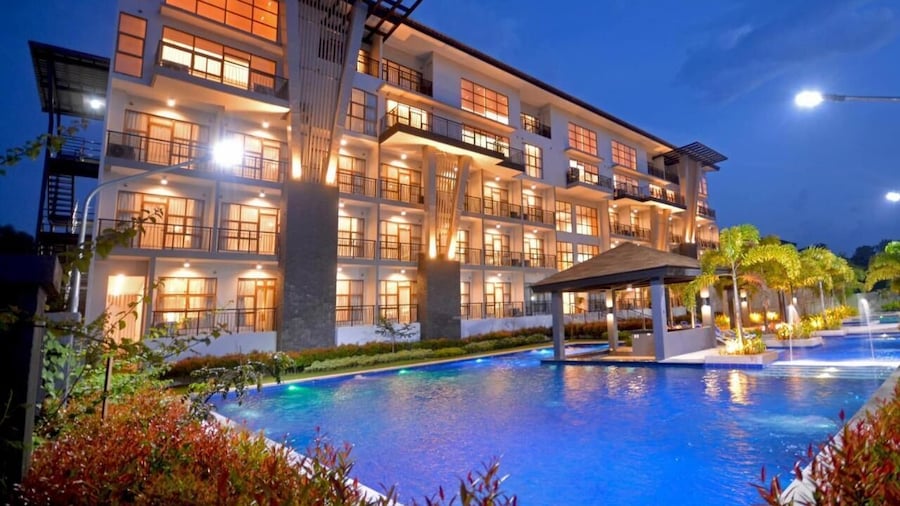 The Crown Residences at Harbour Springs