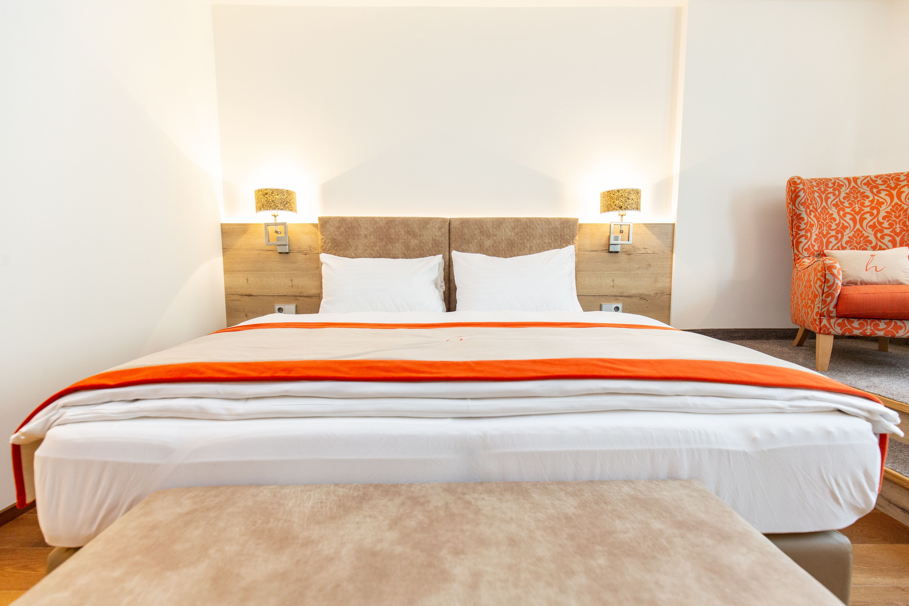 1 bedroom, hypo-allergenic bedding, in-room safe, desk