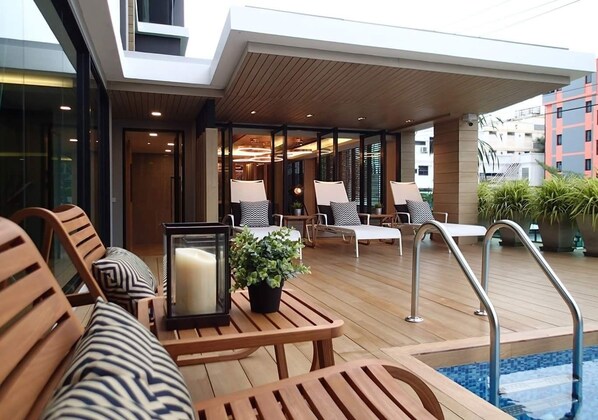 Sundeck - MY LOFT 2 Ratchadapisek36 (Bangkok)