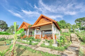 Exterior - Ayu Hill Bungalow (Penida Island)