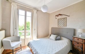 3 chambres, lit parapluie, Wi-Fi gratuit, draps fournis