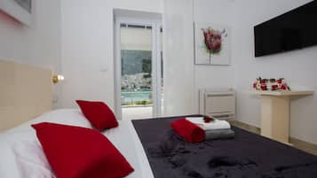 Villa, 4 Bedrooms, Private Pool, Sea View | Individually decorated, individually furnished, iron/ironing board