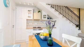 Villa (Villa Sofija - Three Bedroom Villa wi) | Dining room