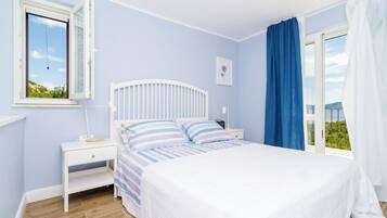 Villa (Quiet SeaView Villa Dubrovnik Region ) | 3 bedrooms, individually decorated, individually furnished