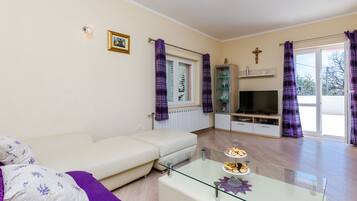 Villa, 4 Bedrooms, Private Pool, Pool View | Living area | 20-inch flat-screen TV with cable channels, TV, ping pong