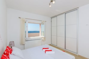 Villa, 4 Bedrooms, Private Pool, Pool View | 4 bedrooms, individually decorated, individually furnished - Villa Dragic (Konavle)