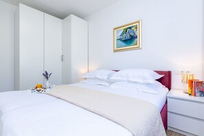 Villa, 3 Schlafzimmer, eigener Pool, Meerblick | 3 Schlafzimmer, individuell dekoriert, individuell eingerichtet