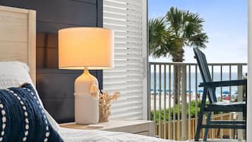 Fer et planche Ă repasser, Wi-Fi, draps fournis