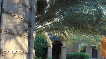 Façana frontal de l'allotjament