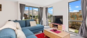 The Place To Be - Wanaka Holiday Home