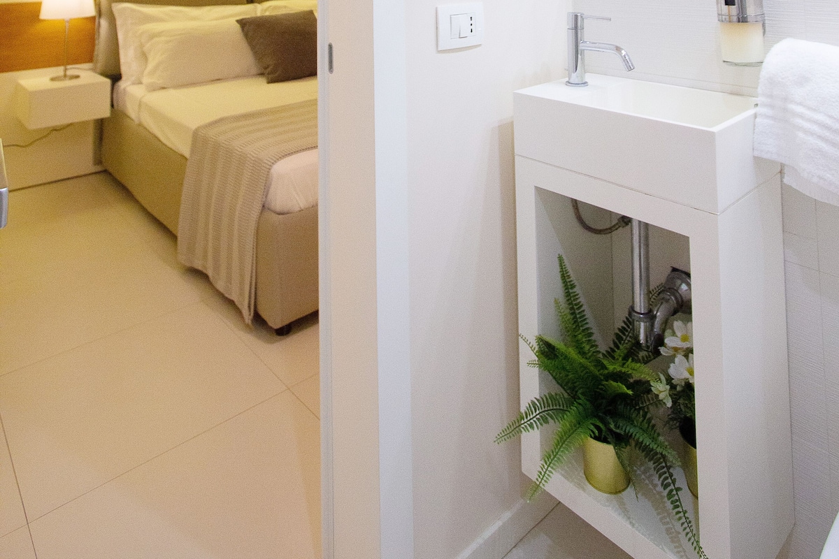 Deluxe appartement | 1 slaapkamer, een bureau, een laptopwerkplek, geluiddichte muren