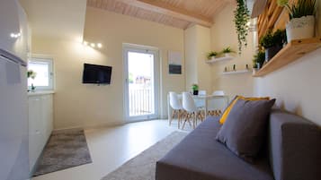 Standard Apartment | Desk, laptop workspace, soundproofing, iron/ironing board