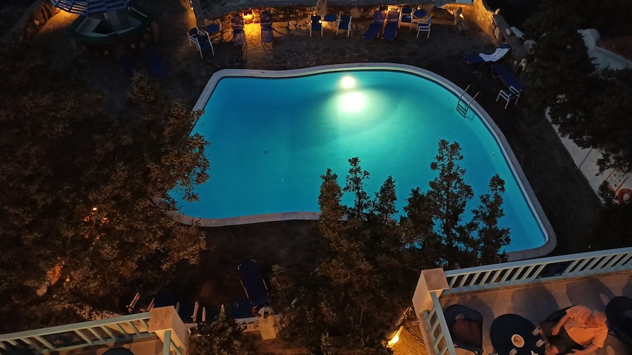 Daidalos Hotel